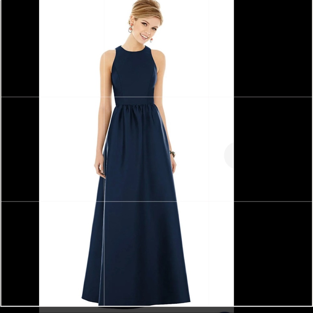 Alfred Sung Gown